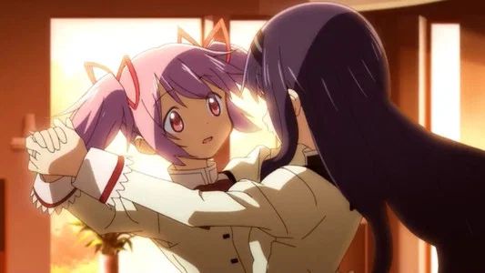 Foto de 劇場版 魔法少女まどか☆マギカ〈ワルプルギスの廻天〉